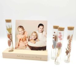 Memory shelf met proefbuisje