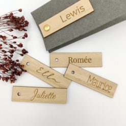 Label paulownia met gravure - 60 x 16 mm 00001