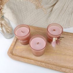 Roze geurkaarsje met houten wiek - magnolia