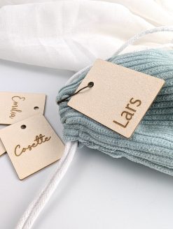 Label ecru met gravure – 35 x 30 mm – 10 stuks